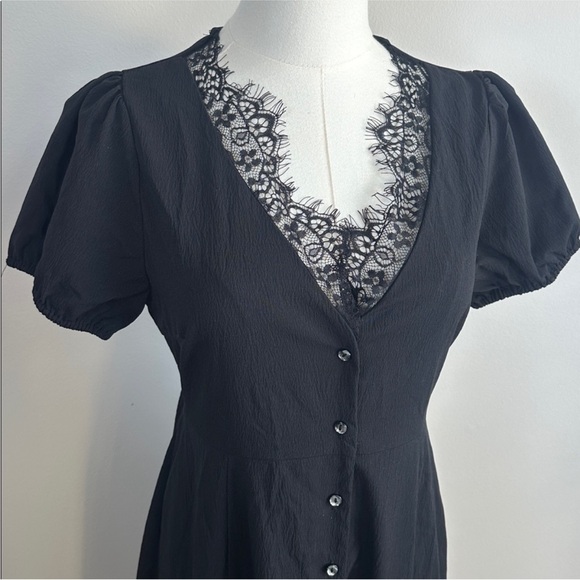 NWT Disturbia Dark Romance Floral Lace Puff Sleeve Cottagecore Goth Midi Dress 6 - Picture 4 of 8